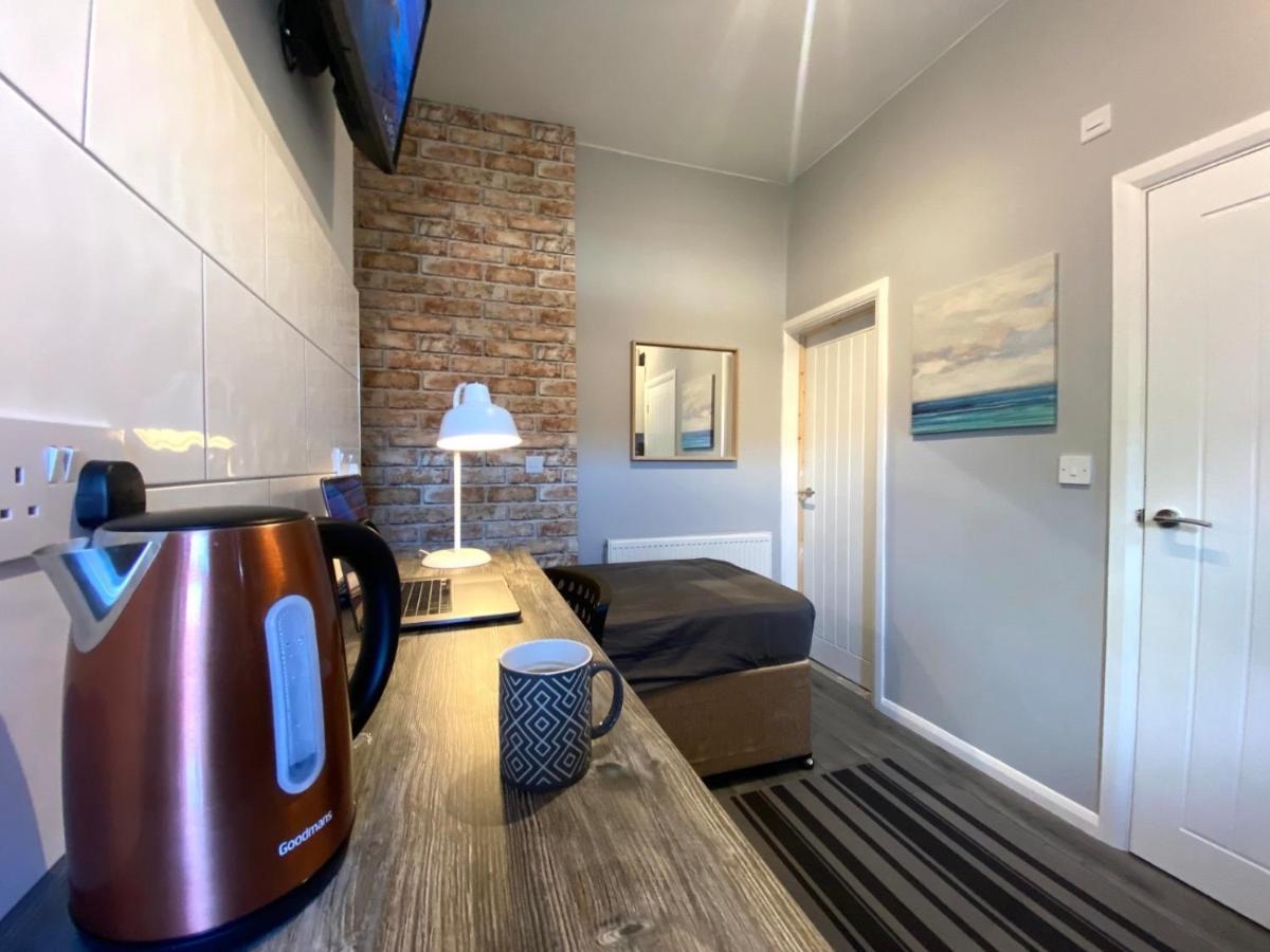 Limpenny Studio Apartment - Work Friendly And Outstanding Garden Studio Close To City Centre Nottingham Buitenkant foto